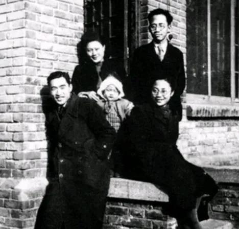 尽酷刑还不忘用鱼肝油传递信息保护同伴凯发k8登录女地下党员在台湾被捕受(图4)