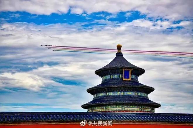 大受震撼的五件大杀器金灿荣：阅兵式上让我(图2)